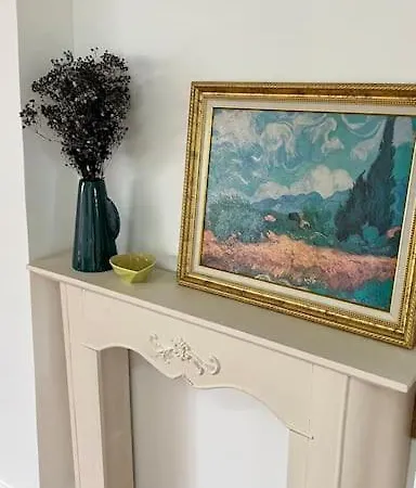 Apartment Loft At Leonie Hyères