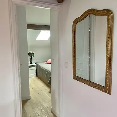 Loft At Leonie